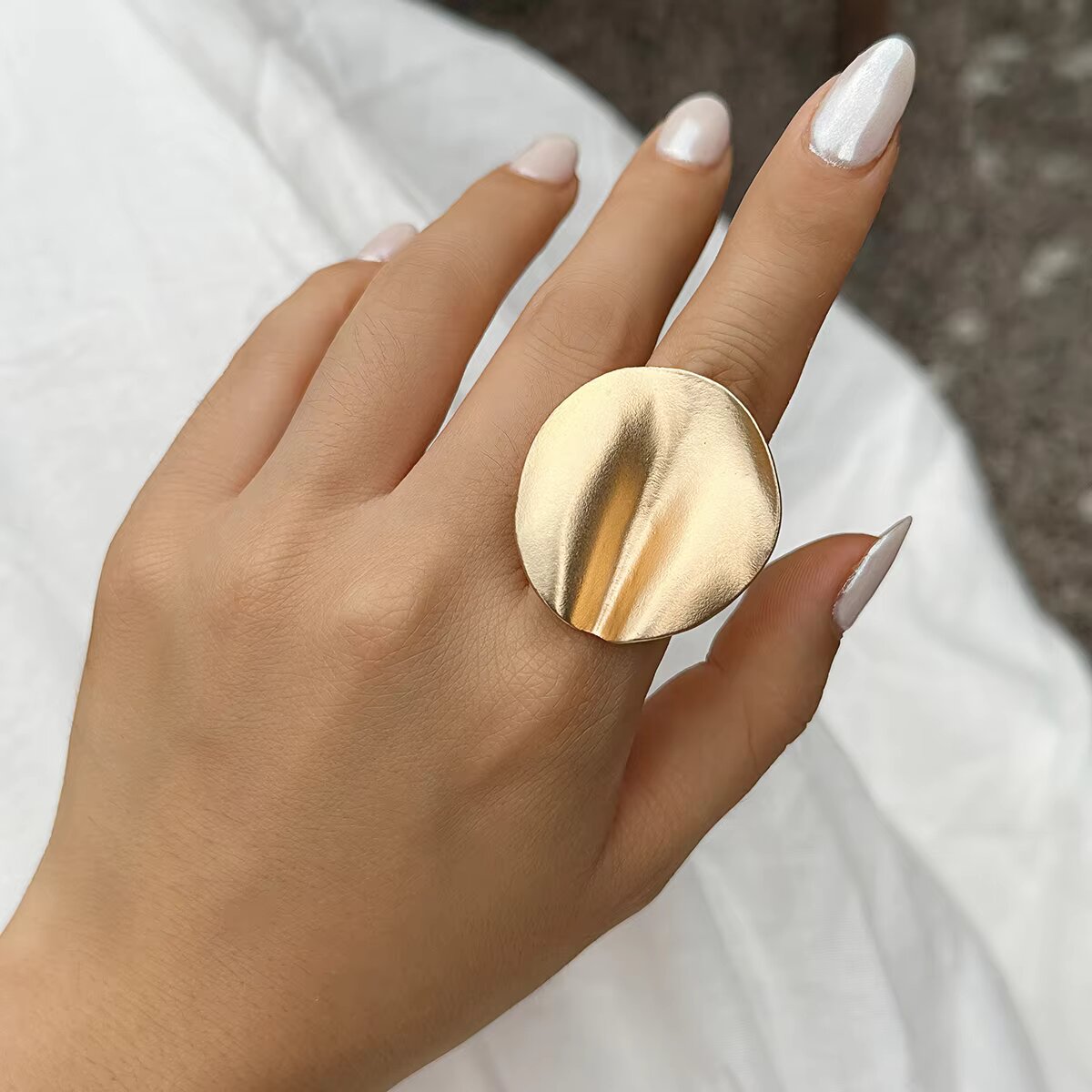 Bagues Tendance Ajustables Géométriques pour Femmes – Bijoux de Doigt Empilables 2025