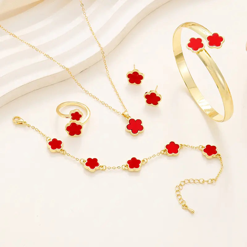 Élégant Set de Bijoux Trèfle Porte-Bonheur 5 Pièces – Collier, Bracelet, Bague & Boucles d’Oreilles Plaqués Or