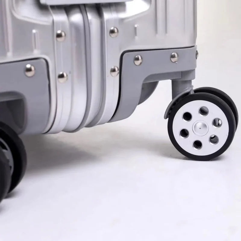 Aluminum Magnesium Alloy Large Size Luggage Offers With Wheels Travel Suitcases With Wheels Free Shipping Cabin Fashion Suitcase