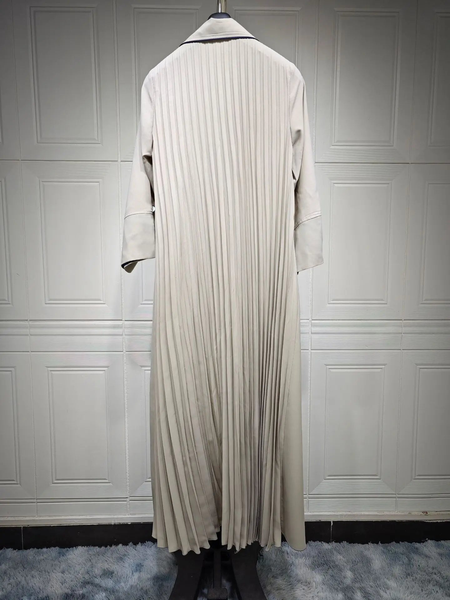 New Elegant Button Split Sleeve Abaya for Women