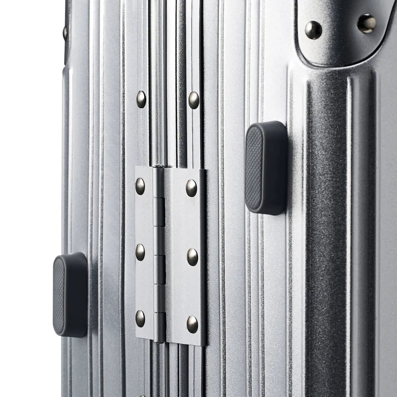 Aluminum Magnesium Alloy Large Size Luggage Offers With Wheels Travel Suitcases With Wheels Free Shipping Cabin Fashion Suitcase