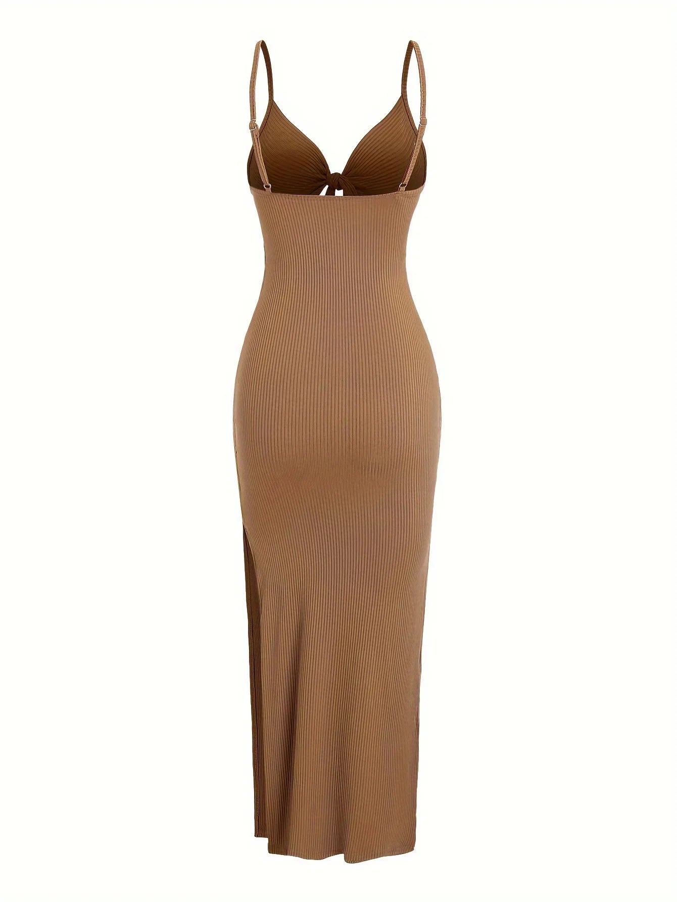 Simple sleeveless suspender dress